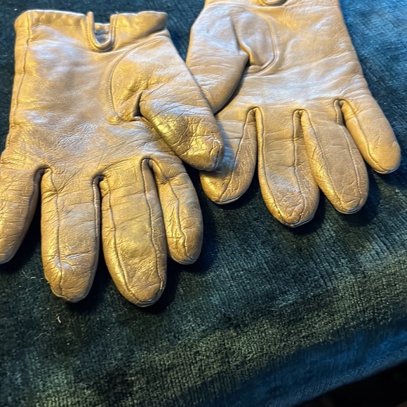 Vintage 100% leather gloves - Picture 2 of 6